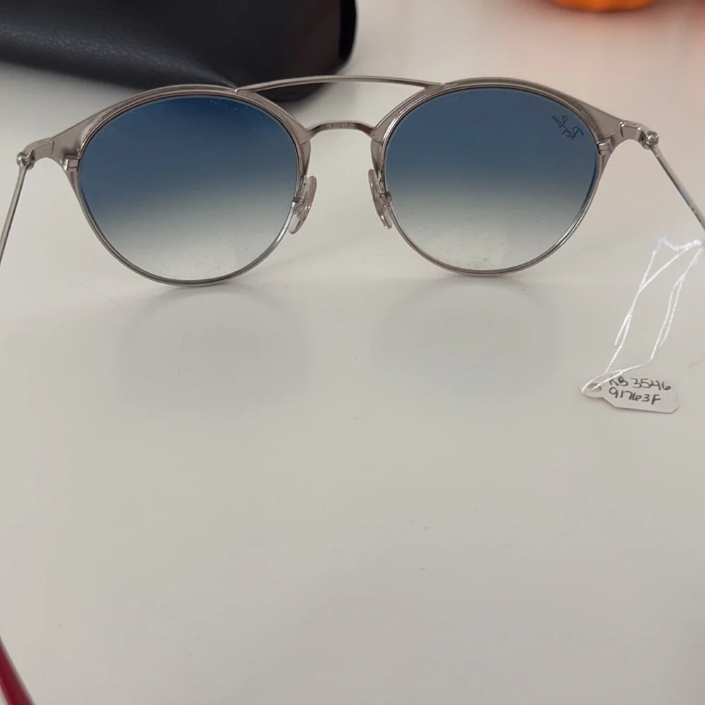 brand new ray bans , red - Picture 8 of 8